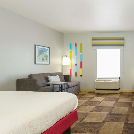 Hampton Inn גארדן סיטי מראה חיצוני תמונה
