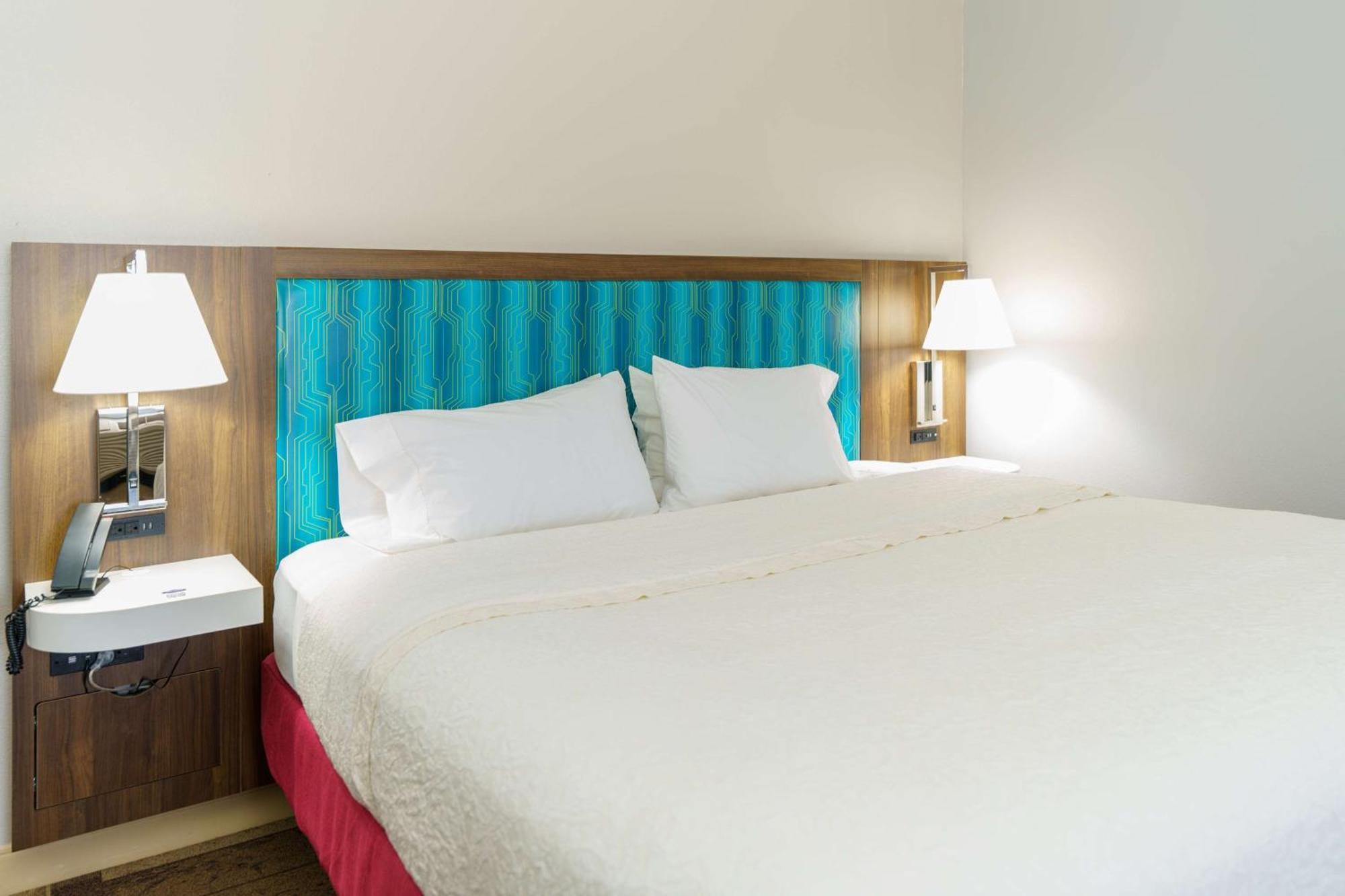 Hampton Inn גארדן סיטי מראה חיצוני תמונה